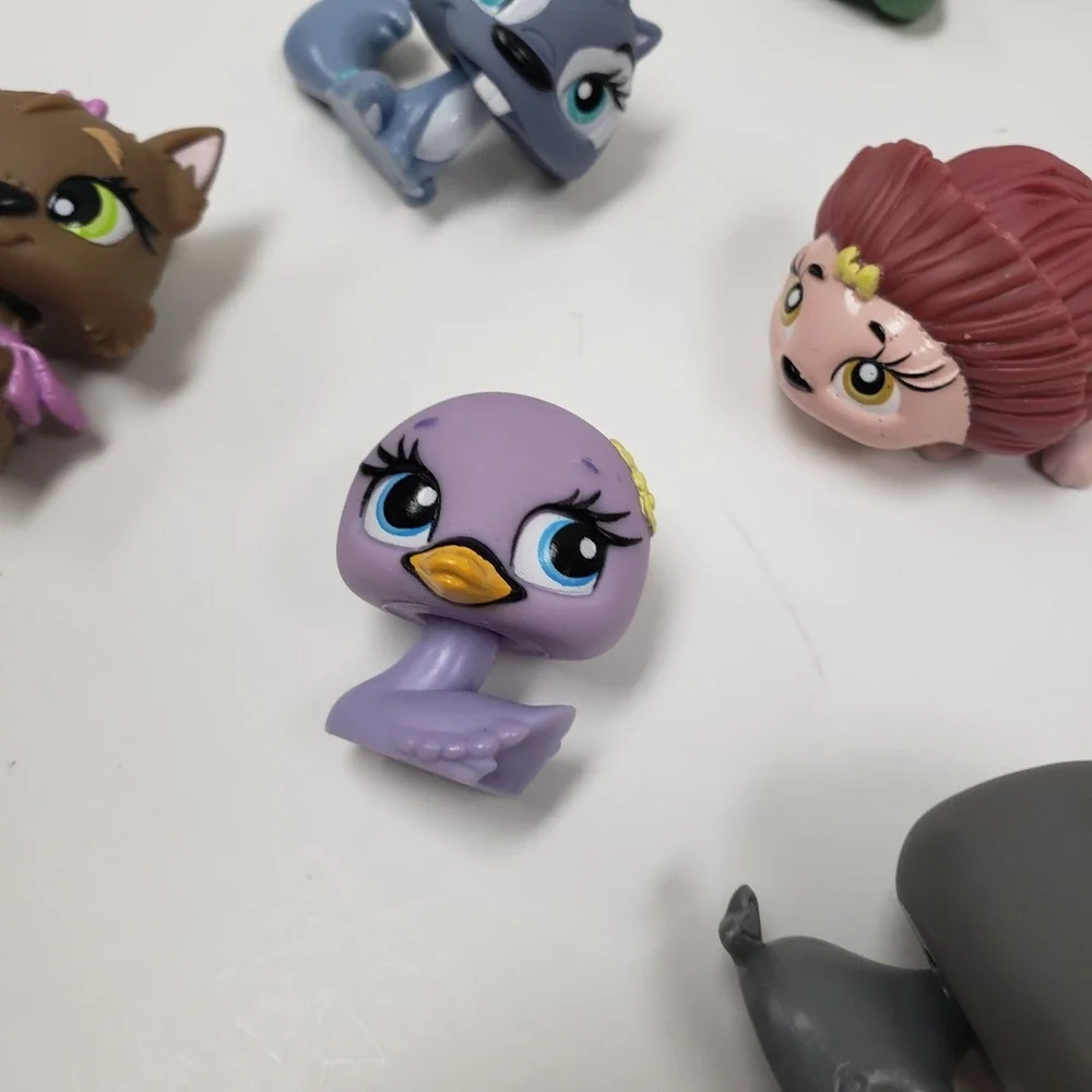 lot of 8 Bratz Pets Petz Lil Angelz Bobble Heads MGA Figures Animal Toys